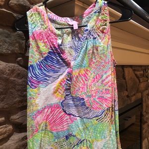 Lilly Pulitzer Essie top